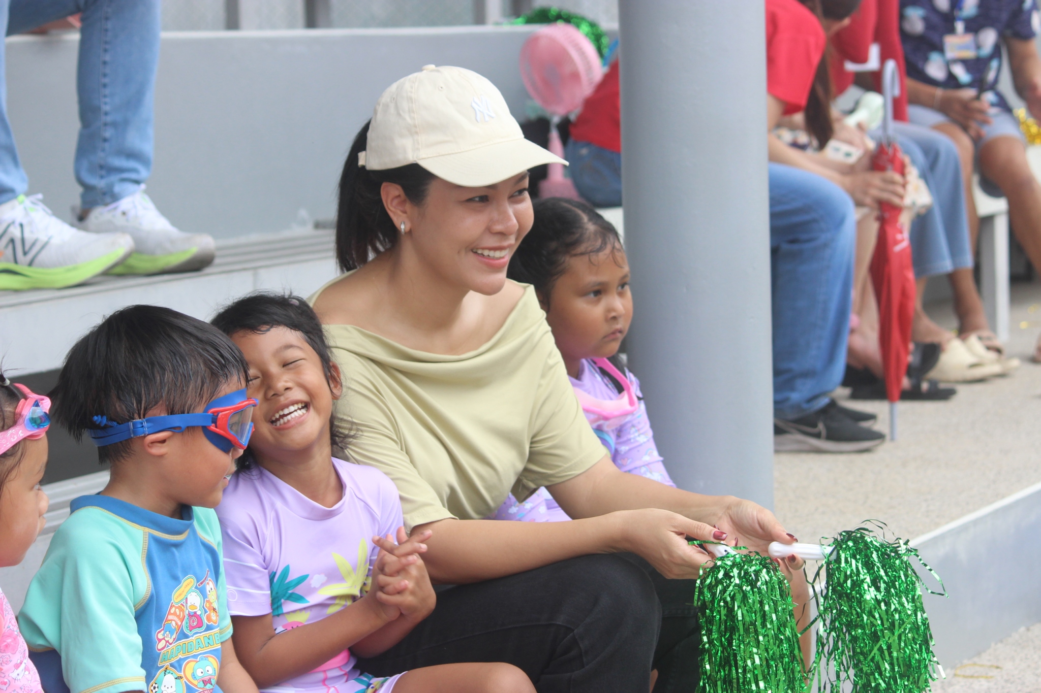 LINE_ALBUM_Swiming Gala._250524_191